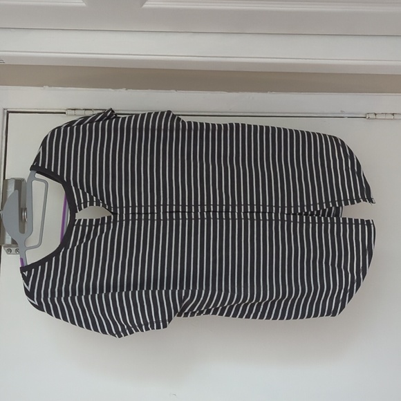 Stripped t shirt - Picture 2 of 3